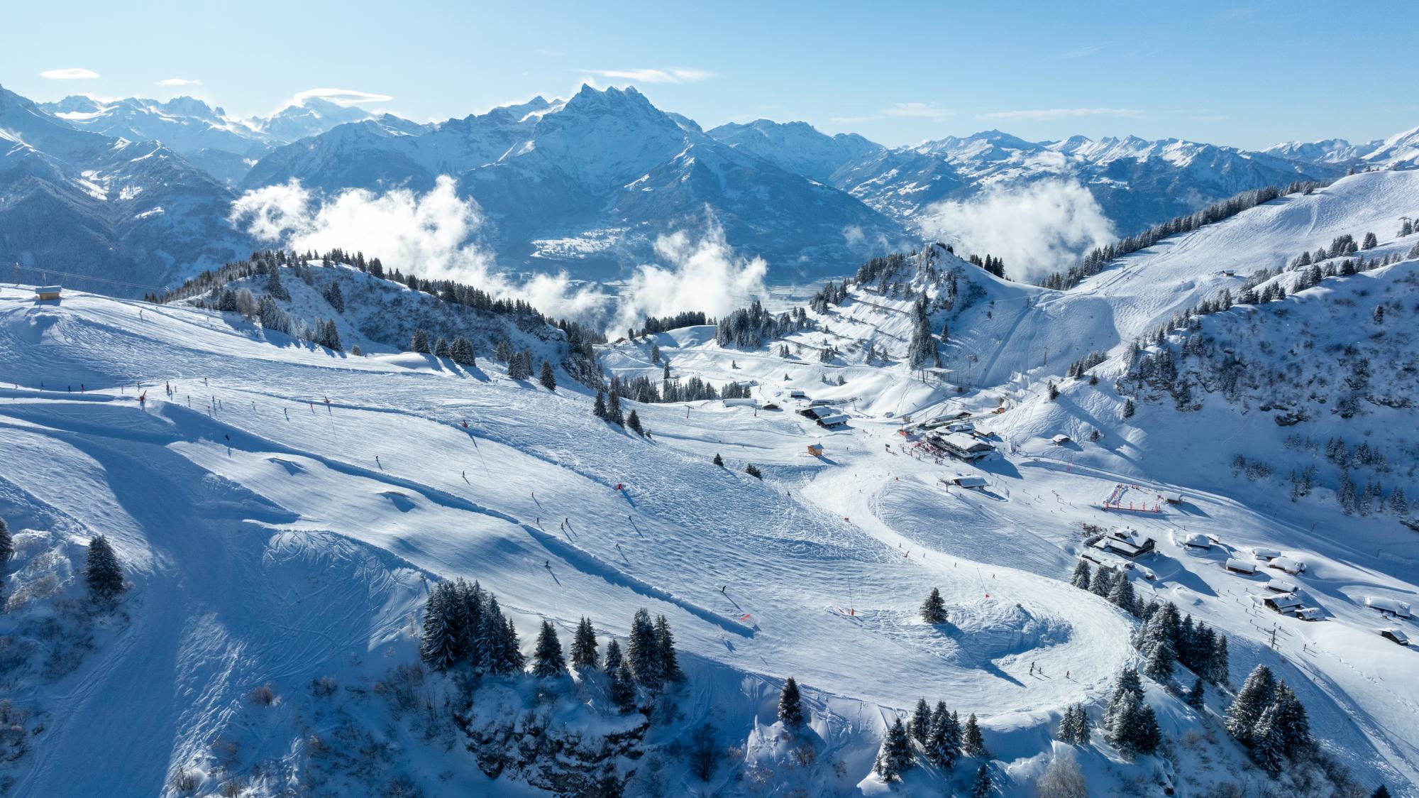 https://radiochablais.ch/images/2026/02/19/domaine skiable villars.jpg